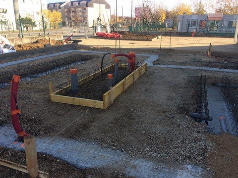 Gros oeuvre (fondations en béton armé) pour aire de lavage de véhicules Olivet